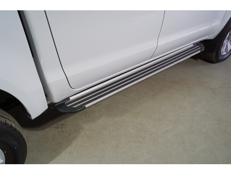 Пороги алюминиевые "Slim Line Silver" 2120 мм