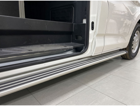 Пороги алюминиевые "Slim Line Silver" 2220 мм. Foton View