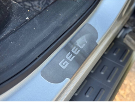 Накладки на пороги (лист шлифованный падпись Geely) 4 шт.