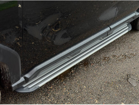 Пороги алюминиевые "Slim Line Silver" 1720 мм Haval H3
